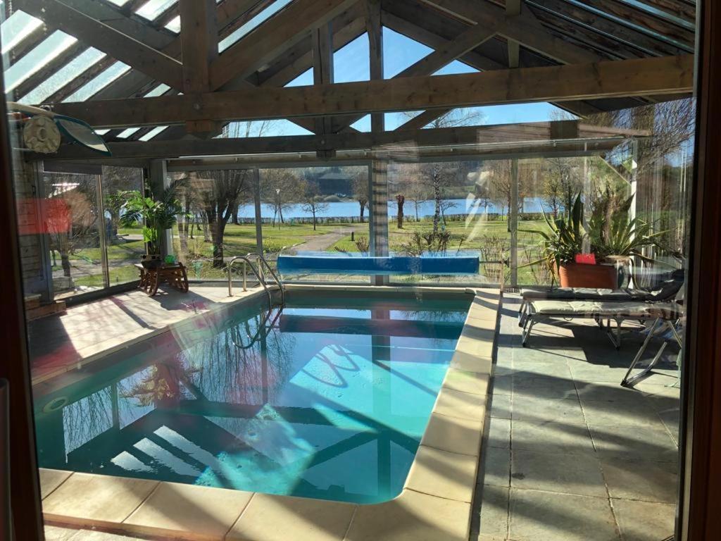 Villa Padivier Saint-Point-Lac エクステリア 写真